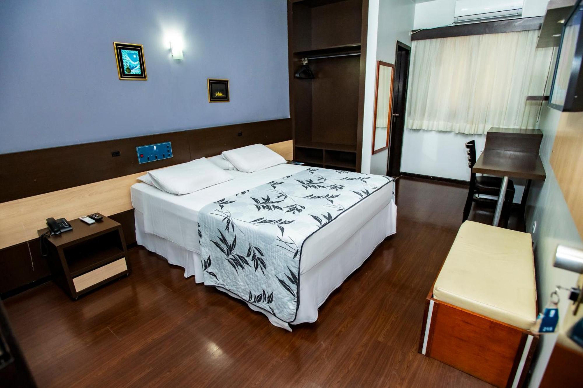 Hotel 365 Cuiabá Exterior foto